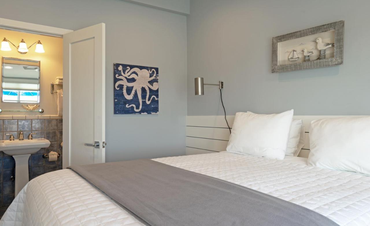 Sea Crest 3*