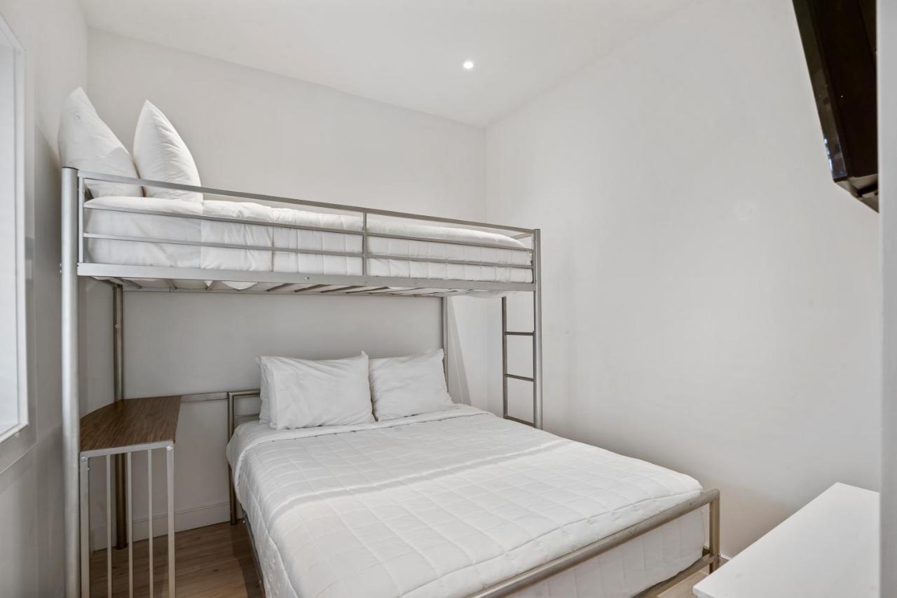 Sea Crest 3*