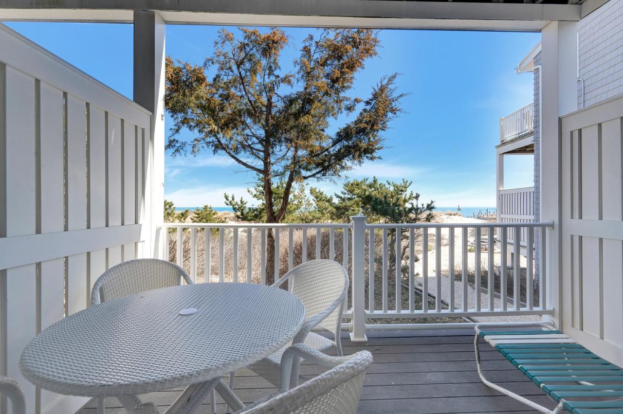 Sea Crest Resort