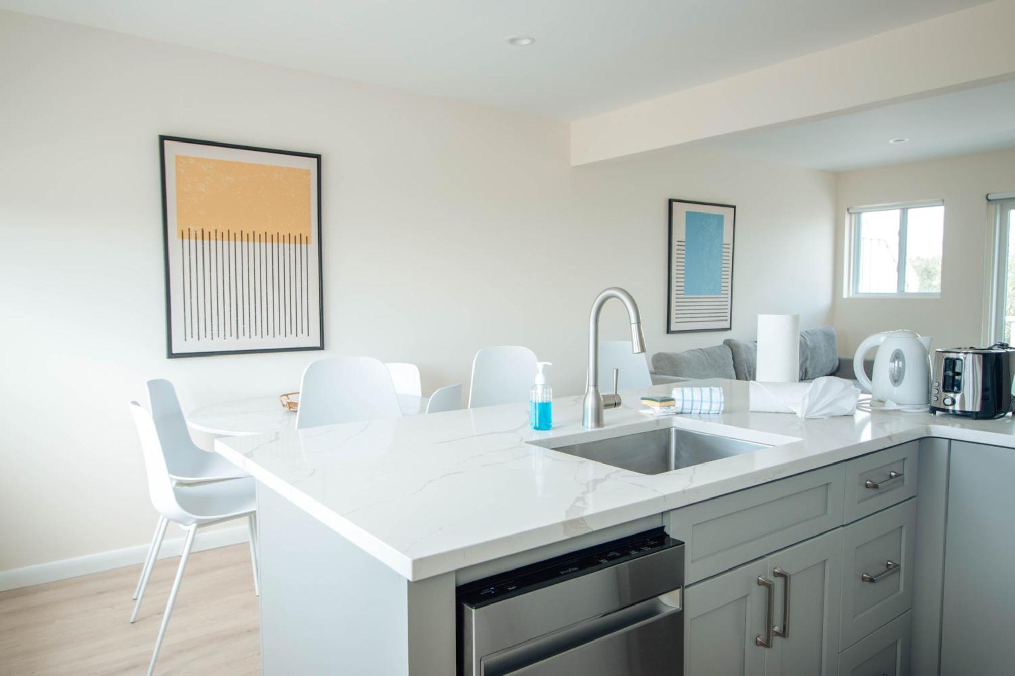 Sea Crest 3*